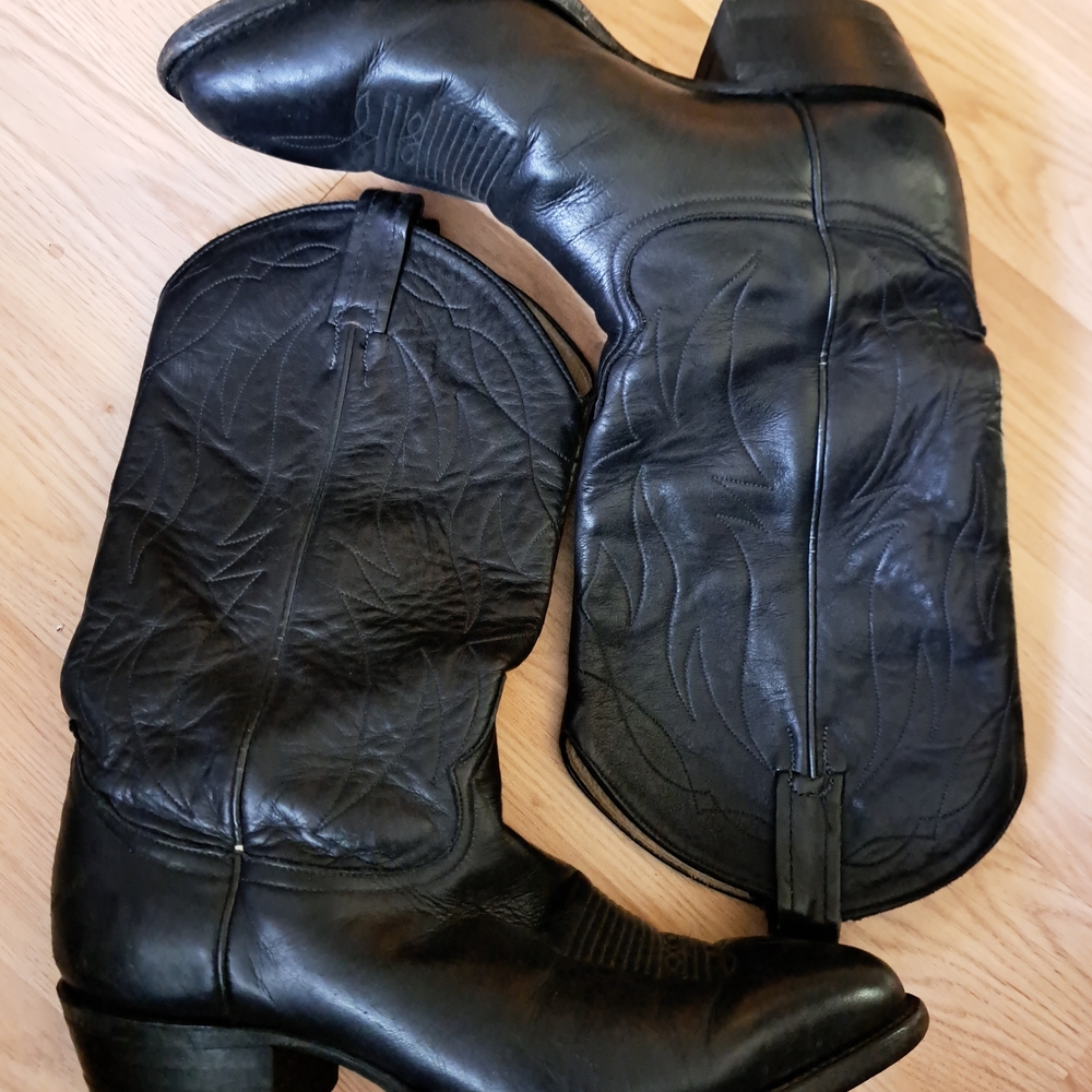 Vintage Tony Lama Black SOFT Leather Cowboy Boots 9.5 EE